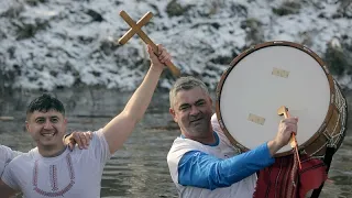 Epifania, dal tuffo nelle acque gelide al corteo dei Re Magi: le celebrazioni in Europa