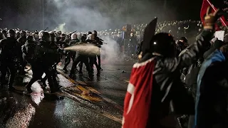 Continuano le proteste di massa a Istanbul per l&#39;arresto del sindaco Imamoğlu