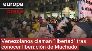 Venezolanos en Madrid claman &quot;libertad&quot; tras conocer la liberación de María Corina Machado