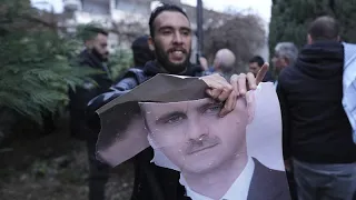 Siria: i festeggiamenti della diaspora siriana in Europa per la caduta di Bashar al-Assad