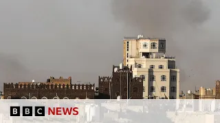 Israeli air strikes hit Yemen&#39;s main international airport | BBC News