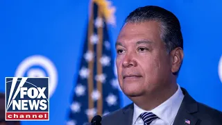 Dem Sen. Alex Padilla addresses reporters after ejection from Noem press conference