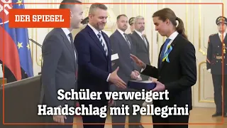 Geste des Protests: Slowakischer Schüler brüskiert Präsident Pellegrini | DER SPIEGEL