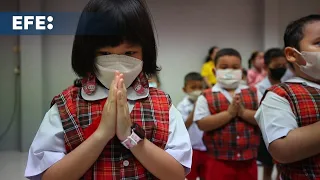 Bangkok aumenta los purificadores de aire y ventilación en colegios por la contaminación