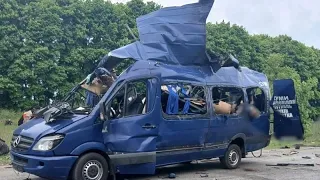 Un drone russe frappe un bus transportant des civils dans la région de Soumy : 9 morts et 7 blessés