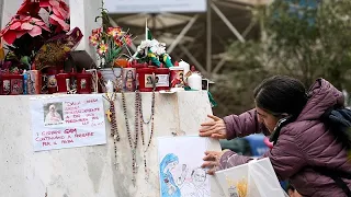 Le pape remercie les enfants qui ont prié pour lui, mais reste cloîtré à l&#39;hôpital