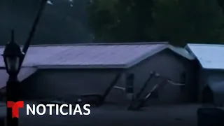 En video: Una casa con una familia mexicana dentro fue arrastrada por la corriente tras inundaciones
