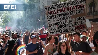 Miles de personas salen a las calles en Argentina y el exterior en contra del discurso de Javier Mil