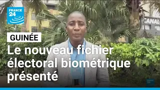 En Guinée, le gouvernement présente le nouveau fichier électoral biométrique • FRANCE 24