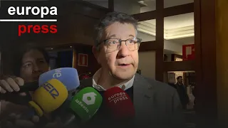 ILLA López dice que el traspaso de migración cumple un compromiso con Junts y que lo gestionará Illa