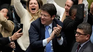 Colombie : le sénateur et candidat à l&#39;élection présidentielle Miguel Uribe blessé par balles