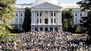 RALLY Protesters in cities across the US rally against Trump&#39;s policies, Project 2025 and Elon Musk