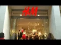 H&M in crisi: record di vestiti invenduti