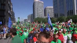 Generalstreik gegen belgische Rentenreform: Flugausfälle an Brüsseler Flughäfen