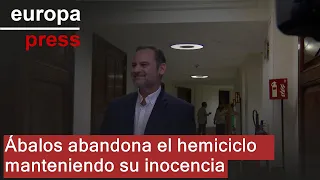 S&U PLC [CBOE] Ábalos abandona el hemiciclo manteniendo su inocencia