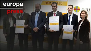 S&U PLC [CBOE] El filósofo y escritor Jorge Freire recibe un premio por su ensayo en defensa de la palabra