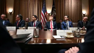 Stati Uniti: prima riunione del gabinetto di Trump, interviene anche Musk