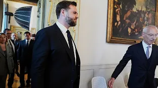 S&U PLC [CBOE] Vance da Papa Leone, Meloni e leader europei parlano con Trump per telefonata con Putin su Ucraina