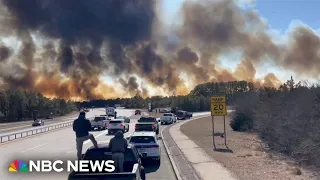 STRONG Brush fires erupt in New York due to strong winds