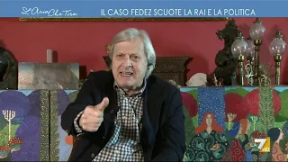 SMALTO Vittorio Sgarbi contro Fedez: &quot;Ha dette quelle cose sui gay senza mascherina e con lo smalto ...