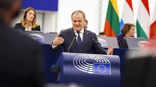 Polens Ministerpräsident Tusk plädiert für &quot;bewaffnetes&quot; Europa und kritisiert den Green Deal