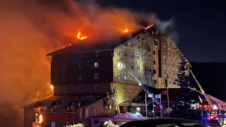 TR HOTEL Turchia, incendio in hotel nella località sciistica di Kartalkaya: almeno 10 morti