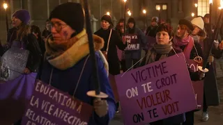 Les services d&#39;aide aux victimes d&#39;agressions reçoivent de nombreux appels après le procès des vi…