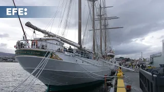 El buque escuela Juan Sebastián de Elcano recibe a más de 1.500 visitantes en Chile