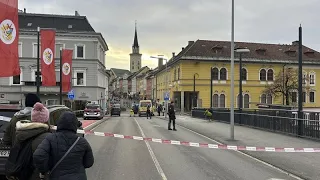 KIND ADS Messerattacke in Villach: Ein Kind stirbt, fünf Menschen verletzt