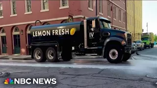 WASTE MANAGEMENT INC. New Orleans waste management project brings lemon fresh scent to streets