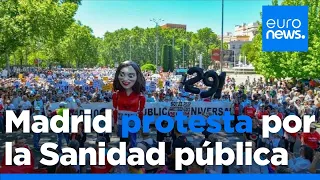Multitudinaria manifestación en Madrid contra la privatización de la Sanidad pública