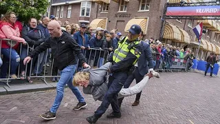 Paesi Bassi: manifestanti pro-Palestina irrompono alle celebrazioni della Liberazione a Wageningen