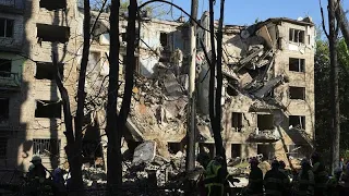 Ucraina: sventati almeno due attentati contro Zelensky