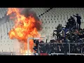 Ultras del AEK y el Ajax protagonizan en Atenas una auténtica batalla campal