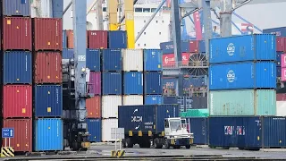 Leaders of EU and Mexico criticise Trump&#39;s 30% tariffs while urging unity