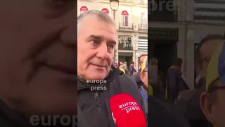 Miles de personas abarrotan la Puerta del Sol de Madrid en apoyo a Edmundo González