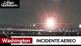 Washington, aereo con 64 passeggeri a bordo si scontra con elicottero militare. Il video